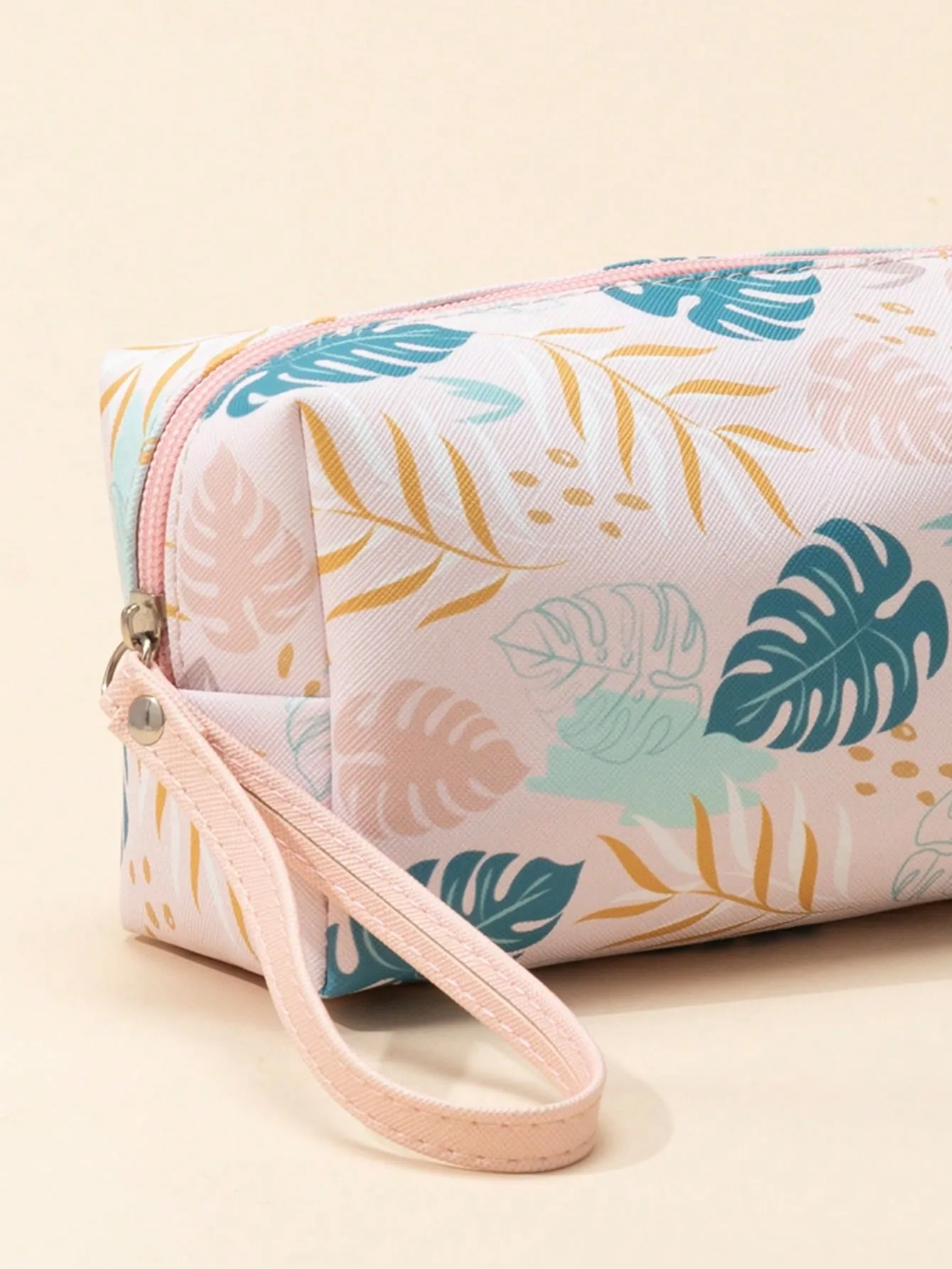 Tropical Plant Makeup Bag Cosmetic Organizer Toiletries Bag Makeup Organizer Zip